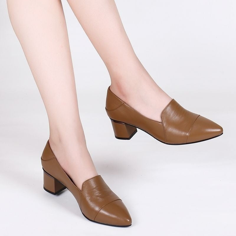 AuraCharm® Soft Leather Low-cut Soft Leather Pointed Toe Thick Heel Leather Shoes
